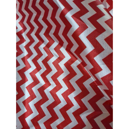 Tela Satinada De Zig Zag ( 1 Metro) Rojo Zig. Zag