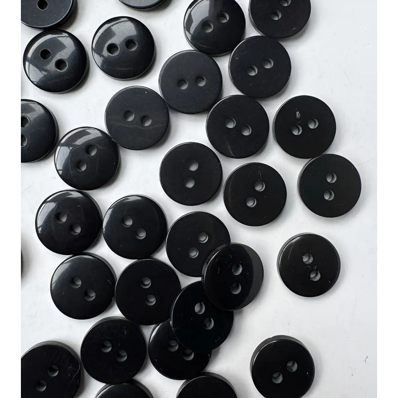 Botones Redondos Trikel 2 Hoyos 1.5 Cm Negros Para Ropa Negro 1.5 Mm