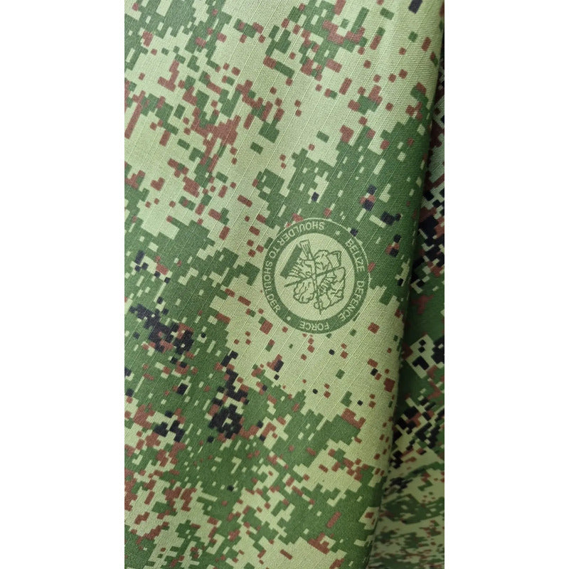 Tela Gabardina Con Estampados De Camuflaje (1 Metro)