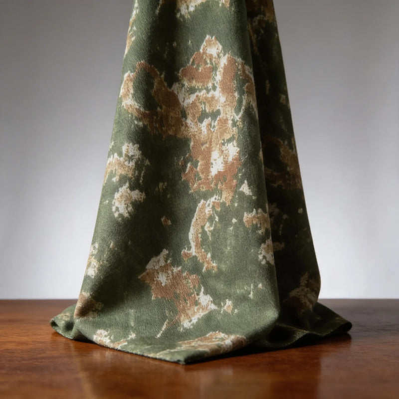 Tela Gabardina Con Estampado De Camuflaje 50% Algodón Verde Musgo Abstracto