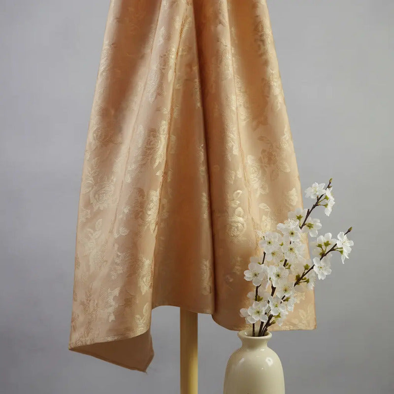 Tela Raso Jaquard, Vestidos (1metro) Dorado Oscuro Relieve
