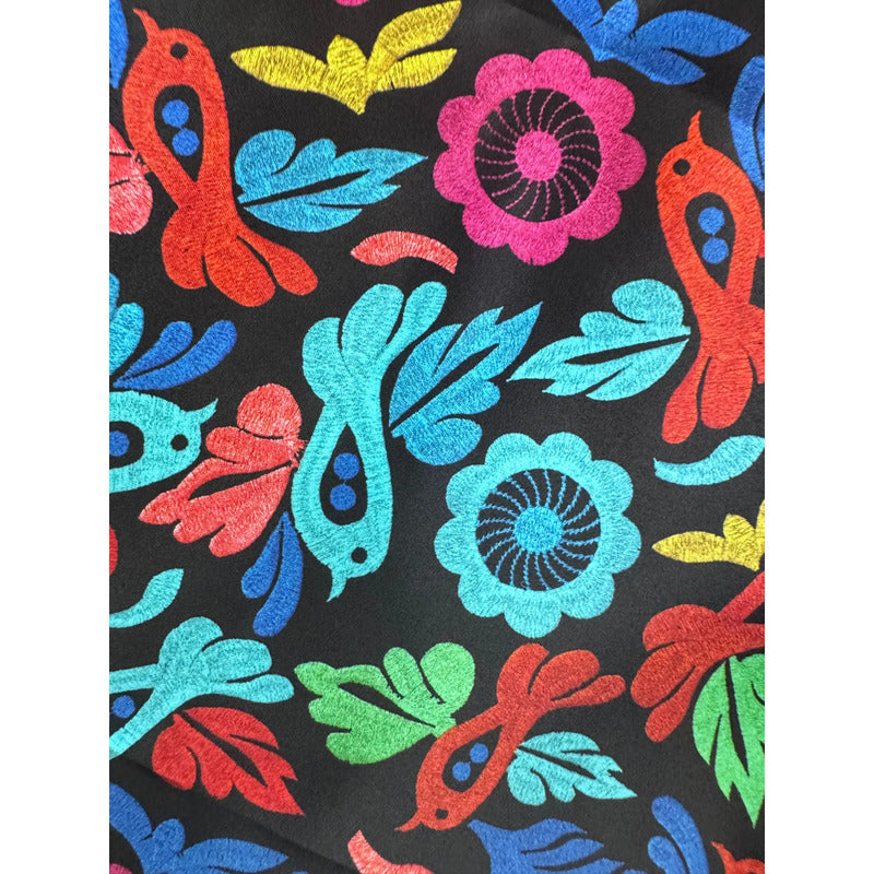 Tela Estampada Patrones Mexicanos, Bordados, Rosas (1 M)