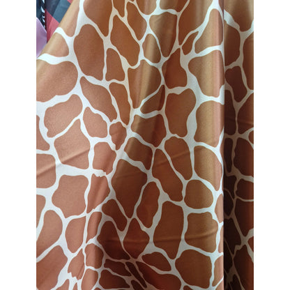 Tela Satinada De Jirafa Para Disfraz ( 1 Metro). Café- Beige Satin Jirafa