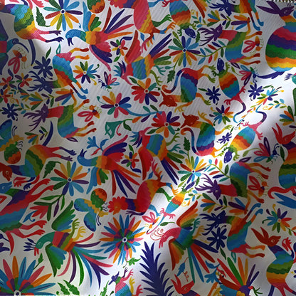 Tela Tenango Colores Arcoiris México Alebrijes (1 Metro) Alegria Fondo Blanco