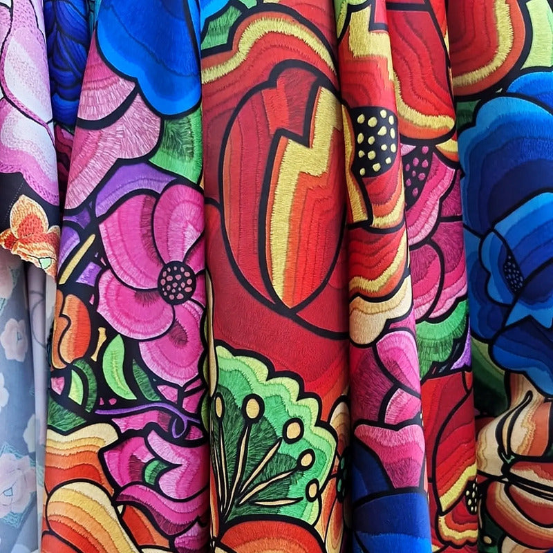 Tela Estampada Patrones Mexicanos, Bordados, Rosas (1 M)