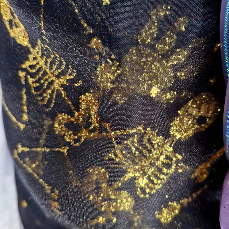 Tela Tul Con Glitter Para Disfraces Halloween (1 M) Negro Calacas Doradas