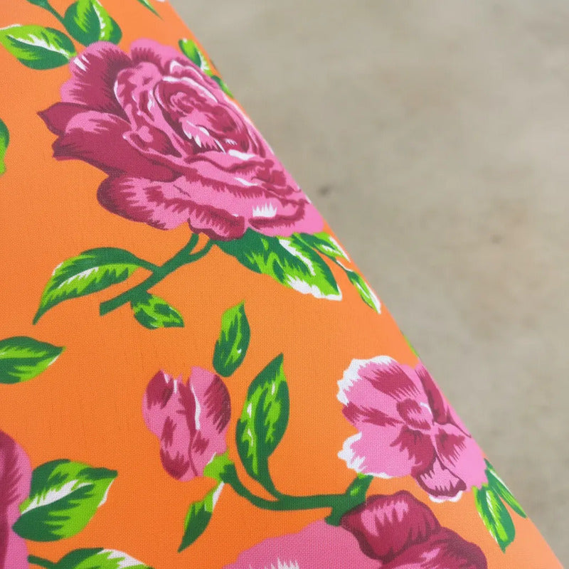 Tela Estampada Con Flores Varios Colores (1 Metro)