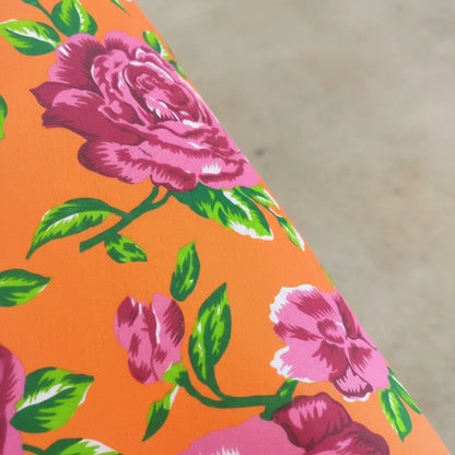 Tela Estampada Con Flores Varios Colores (1 Metro)