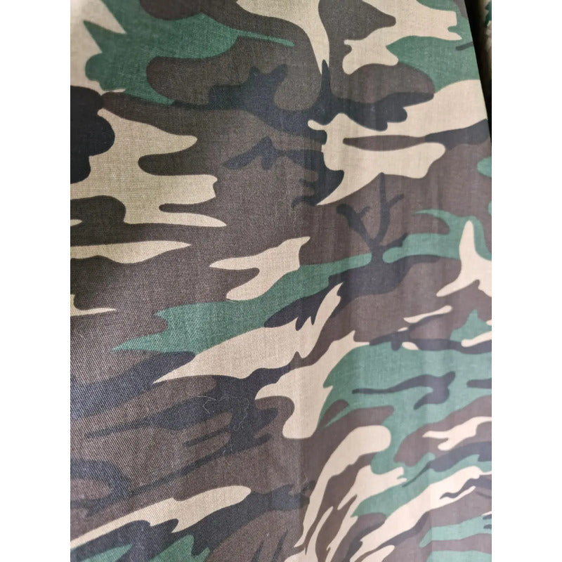 Tela Gabardina Con Estampados De Camuflaje (1 Metro)