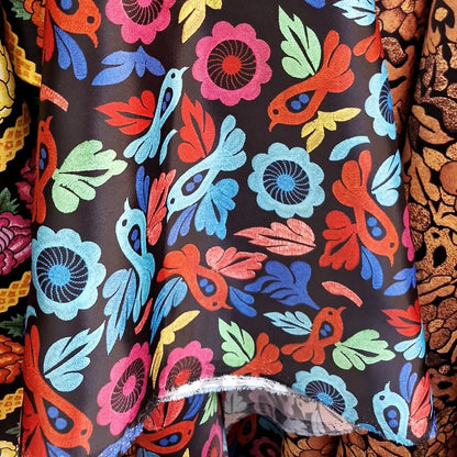 Tela Estampada Patrones Mexicanos, Bordados, Rosas (1 M)