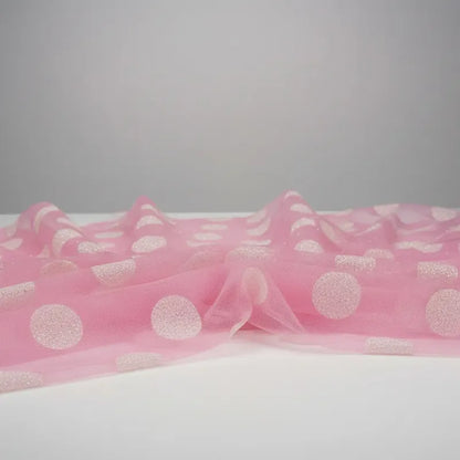 Tela  Mesh Tricot Con Glitter ( 1 Metro) Rosa Claro Bolas Blancas