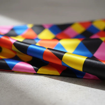 Tela Satinada Estampado Con Diseños Poker/lgbt/cuadrille 1m