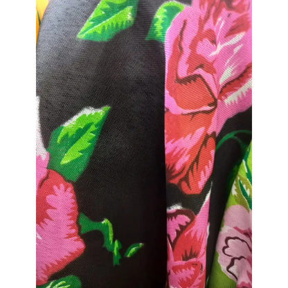 Tela Estampada Con Flores Varios Colores (1 Metro)