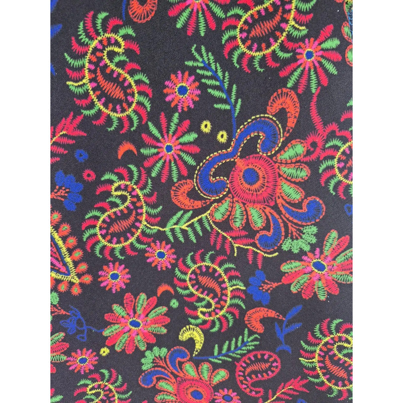 Tela Estampada Patrones Mexicanos, Bordados, Rosas (1 M)