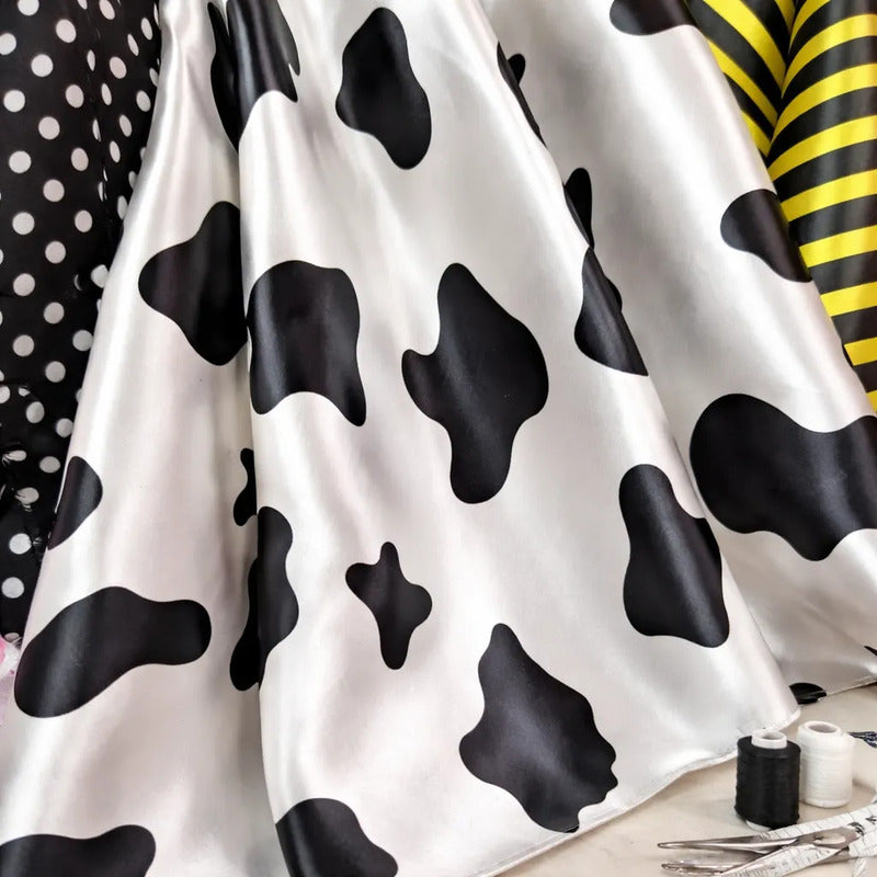Tela Vaca Satinada ( 1 Metro) Negro Satin Vaca