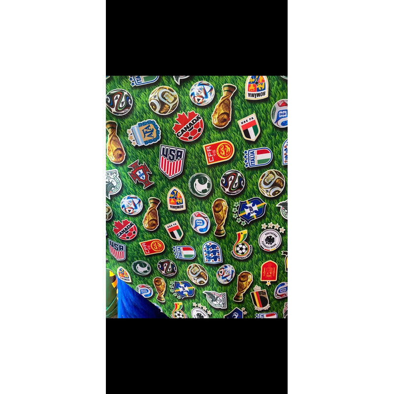 Tela Escudos Mundial Futbol Tafetán ( 1 Metro). Verde Escudos