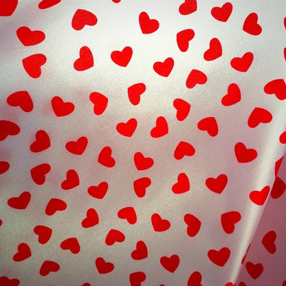 Tela Satinada Estampado Corazones San Valentín (10 Metros)