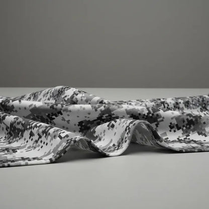 Tela Tergal Camuflaje ( 1 Metro) Gris Camuflaje Pixeles